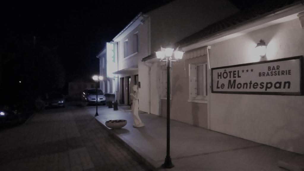 Hotel Montespan Lussac-les-Châteaux Eksteriør bilde